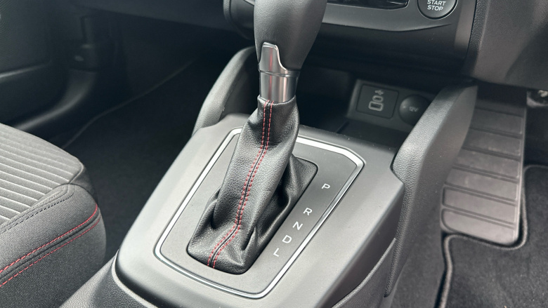 Ford Focus 1.0 EcoBoost Hybrid mHEV 155 ST-Line 5dr Auto Petrol Hatchback